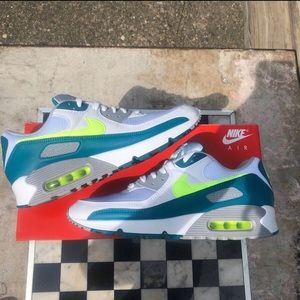 Nike Air Max 90 Spruce Green